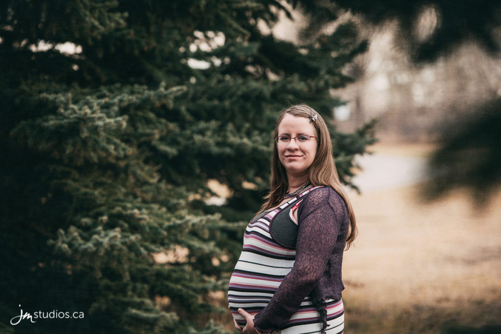 Stephanie & Michael’s #Materntiy Session at North Glenmore Park. Maternity Photography by Calgary Maternity Photographers JM Photography © 2016 http://www.JMstudios.ca #JMportraits #JMstudios #JMphotography #MaternityPhotography #MaternityPhotos #CalgaryMoms #MomToBe #BabyBump #PreciousMemories